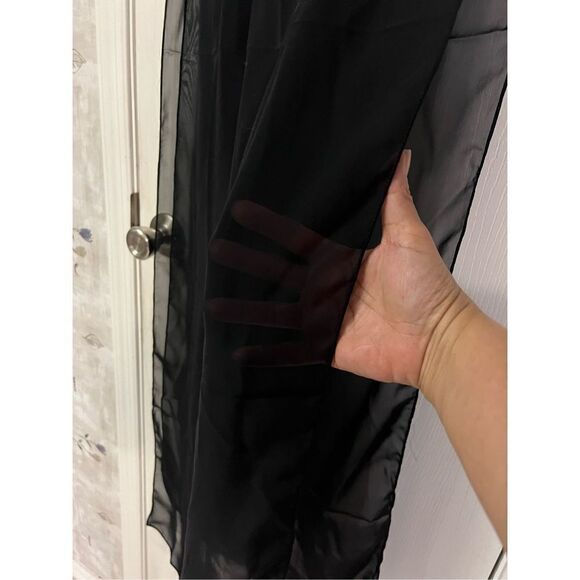 Scarf    - Picture 2 of 2